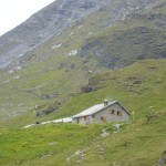 La Barma hut (2458 m).