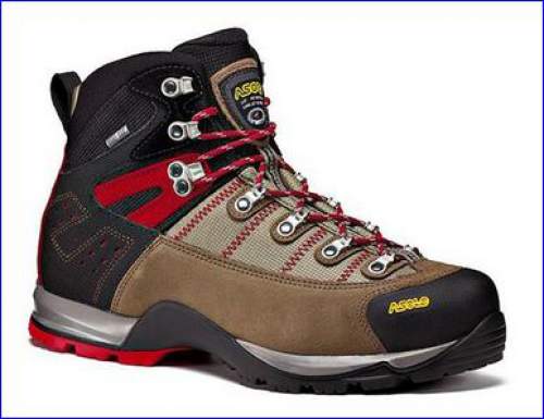 Asolo Fugitive GTX hiking boots for men.