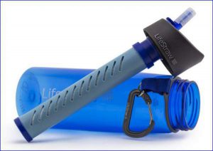 The bottle with integrated 1000 liter LifeStraw filter.