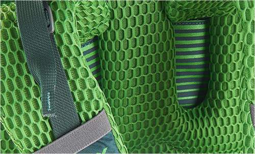 The hex mesh covering all the suspension system. Also visible is the space for the harness movement up and down.
