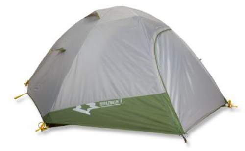 The fly offers a full cover and it comes with ventilation openings.