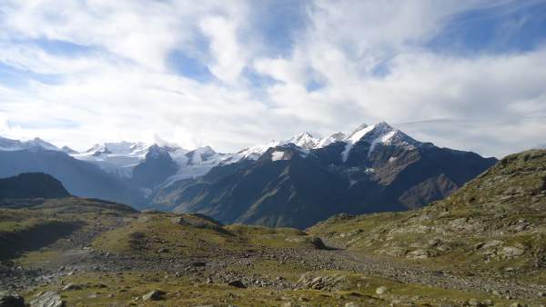 Pizzo Tresero across the Santa Caterina di Valfurva valley. 