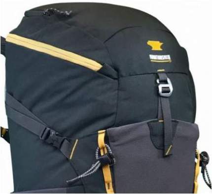 The panel entrance with a zipper. The upper compression side strap is also visible, and the bungee tie-offs for trekking poles' attachment.