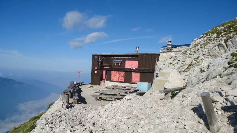 The Krn summit hut, some 200 meters below the summit.