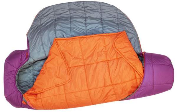 Kelty Tru.Comfort 20 Sleeping Bag for women.