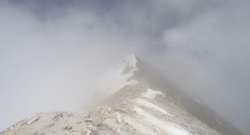 Gran Pilastro (Hochfeiler) summit ridge.