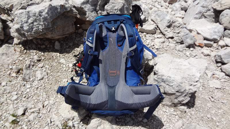 Ventilated back panel, this feature is invented by Deuter and used for the first time in Deuter Futura packs.