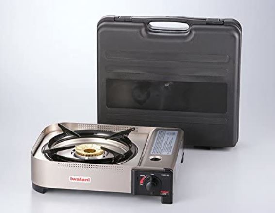 The stove with its included carry case.