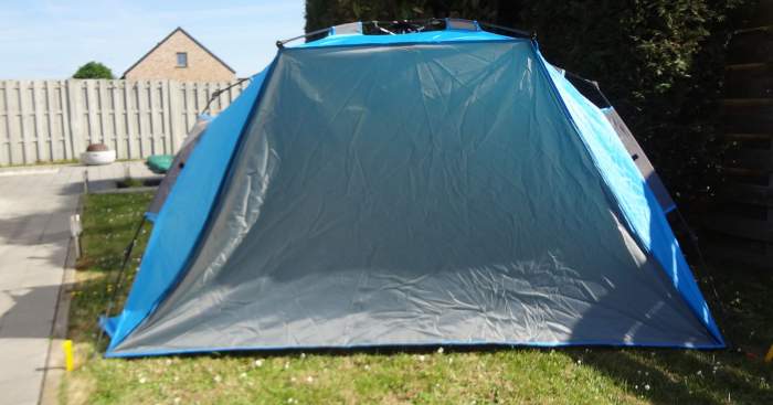 Pop up 2024 beach tent tesco