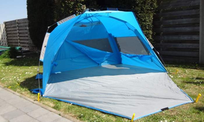 OutdoorMaster Pop Up Beach Tent for 4 Person.