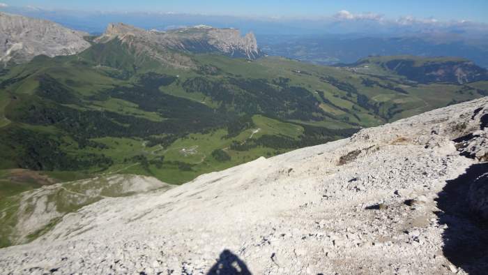 The route below the summit.