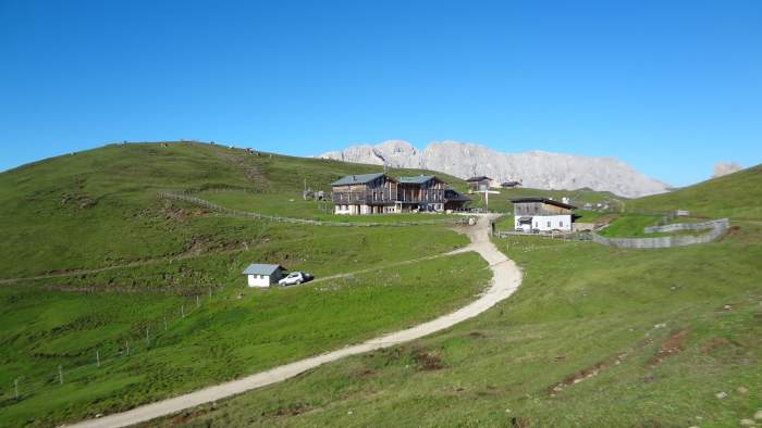 Rifugio Sasso Piatto.