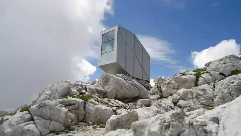 Cabin on Mount Kanin.