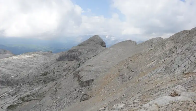 View back to Sasso Cavallo.