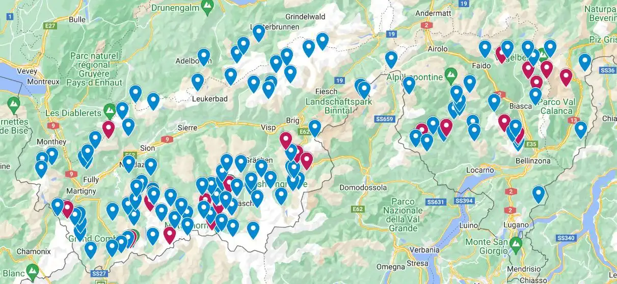 Free bivouacs (red) and regular huts (blue) in the southern Swiss Alps.