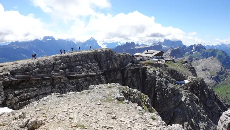 Lagazuoi hut view from the summit.